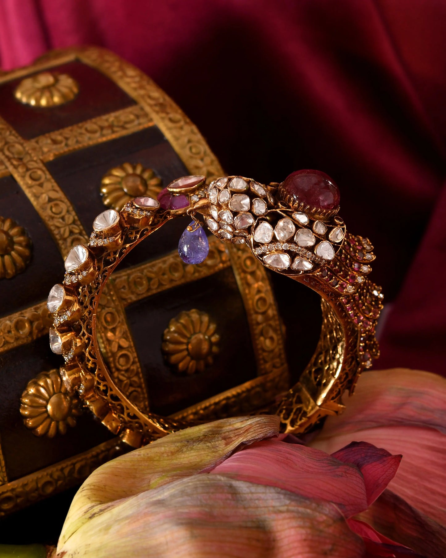Raj polki cuff - Diamond jewellery