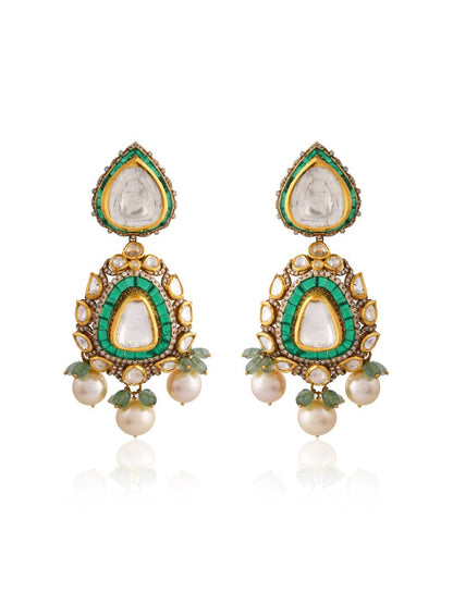 Mahika mesh emerald earrings