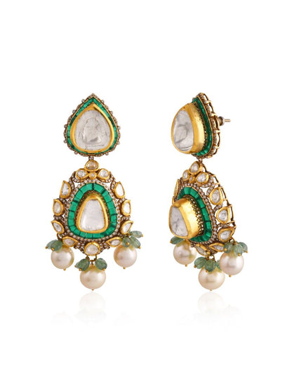 Mahika mesh emerald earrings