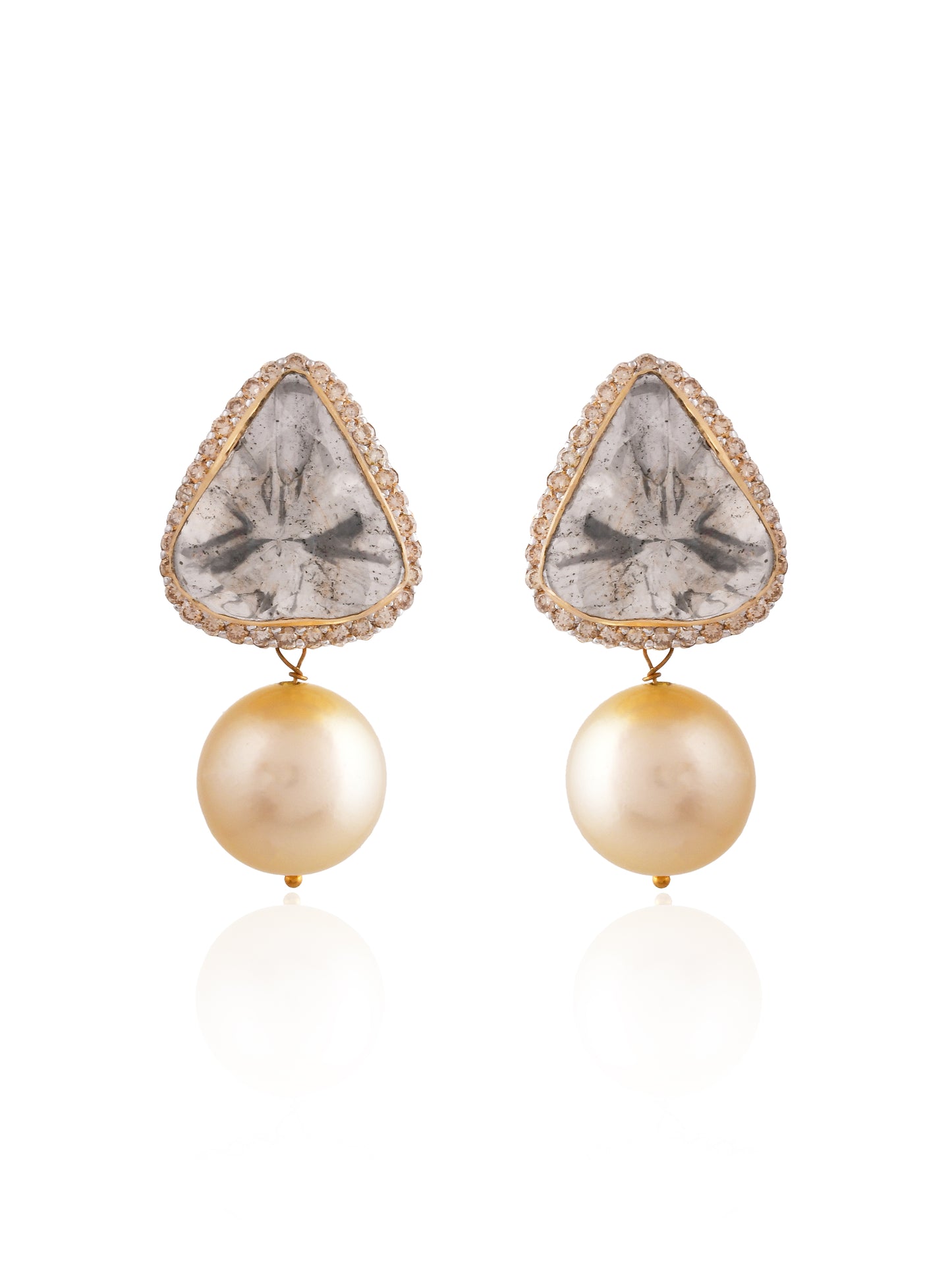 Sanaani pearl earrings
