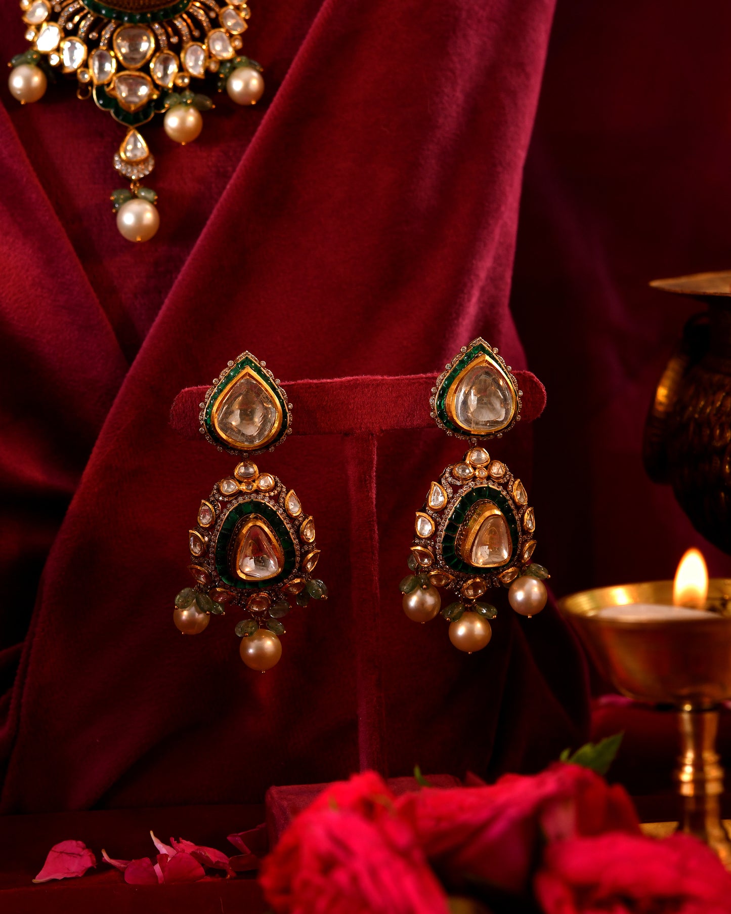 Mahika mesh emerald earrings