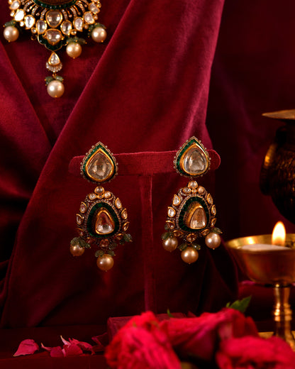 Mahika mesh emerald earrings