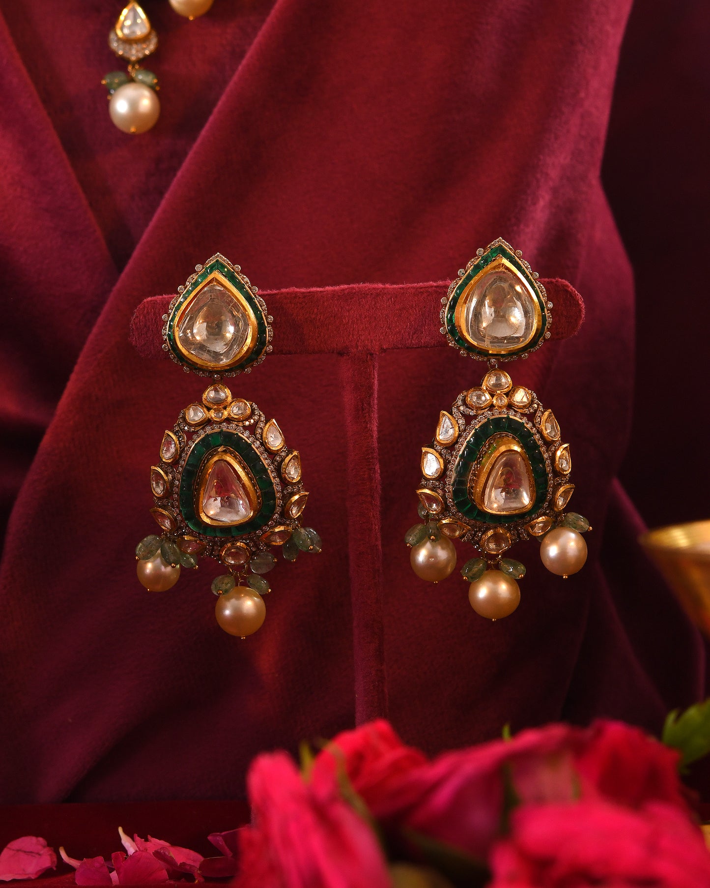 Mahika mesh emerald earrings