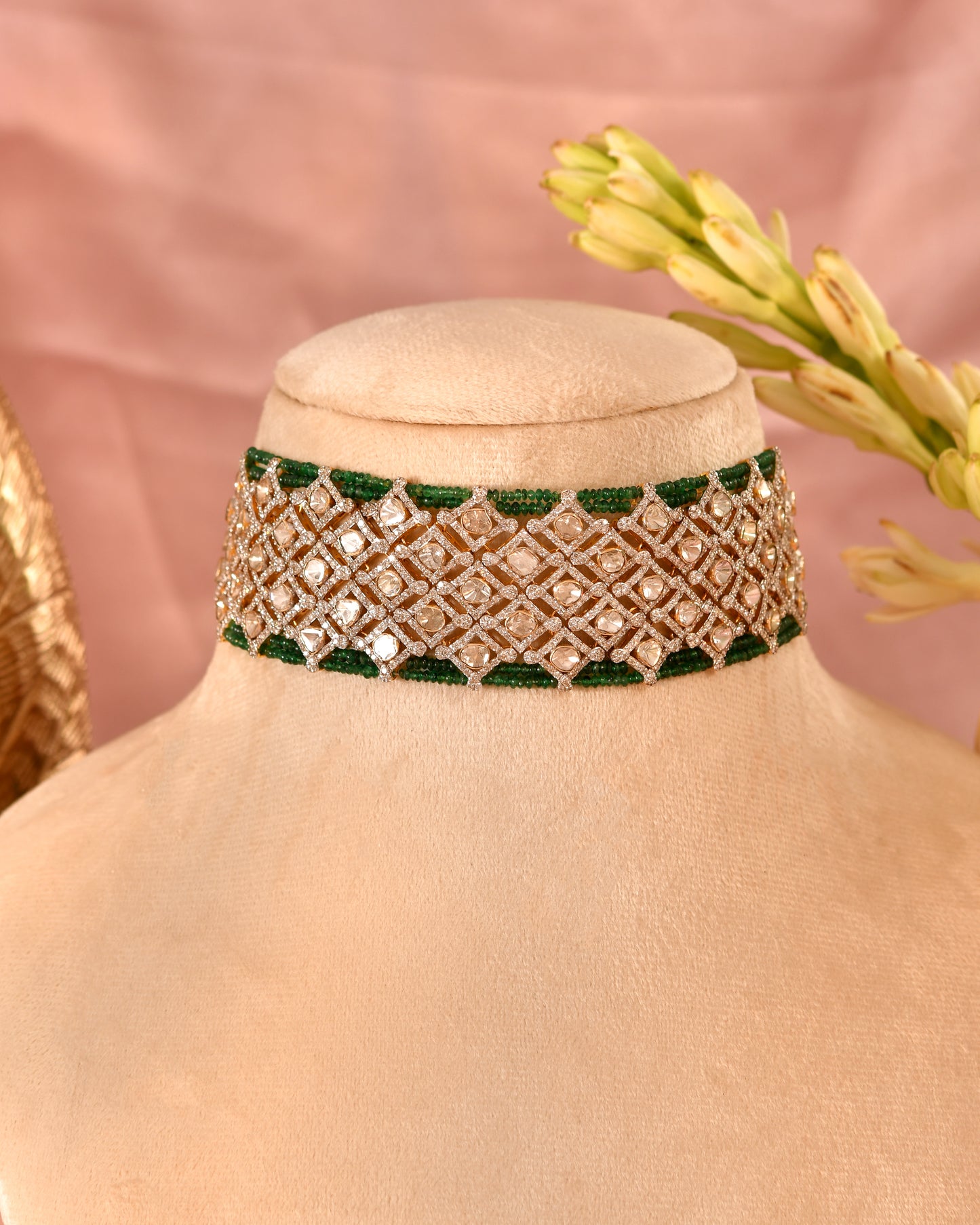 Mayaang diamond chokar