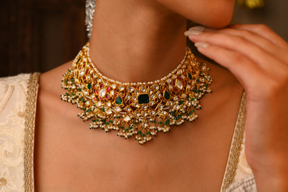 Classic Beauty (Necklace)