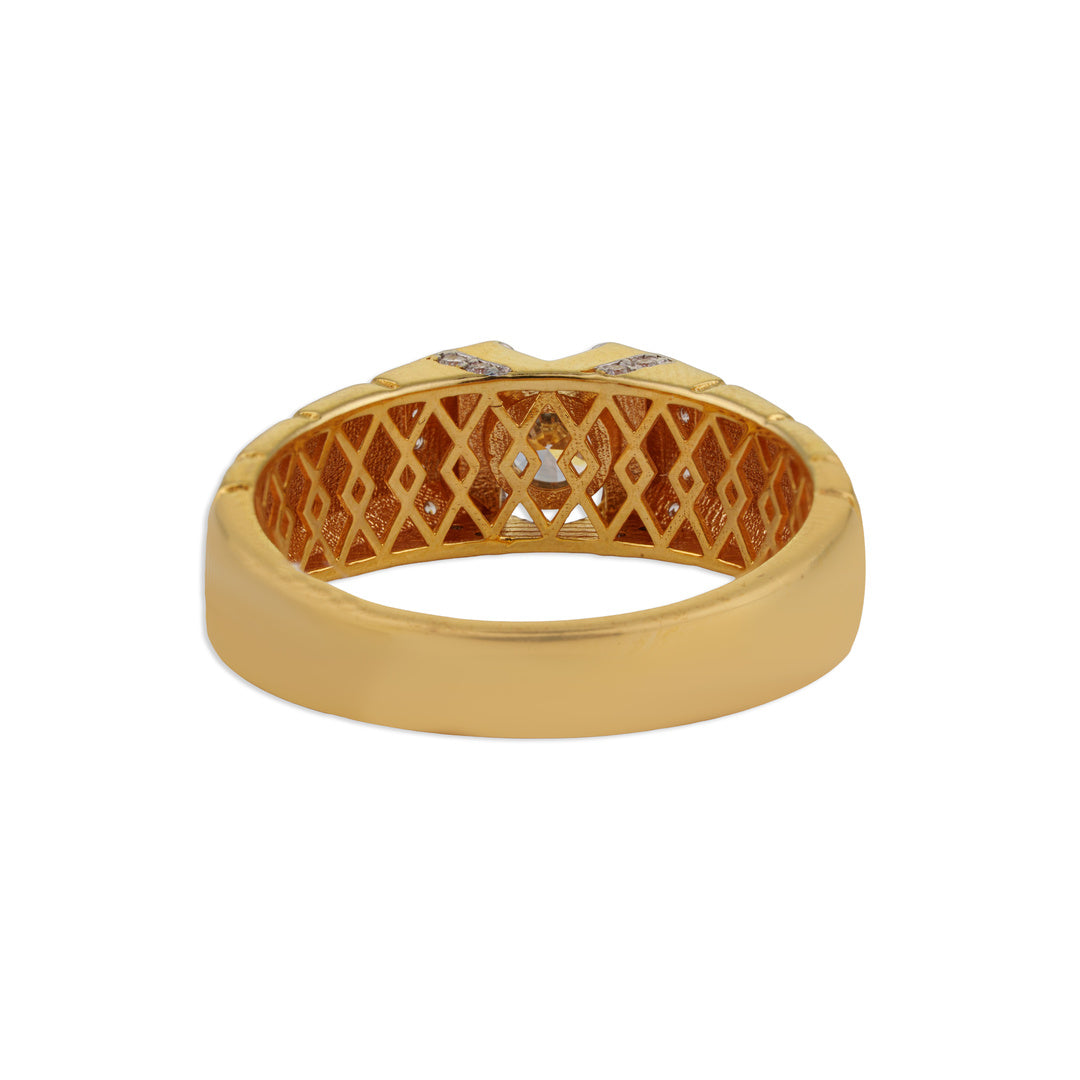Vikram Men's Solitaire Diamond Ribbed Band Ring | Brilliant Diamond & Yellow Gold Men's Ring | Kala Johare