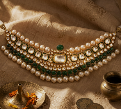 Traditional Kundan Pearl Choker Necklace with Emerald Green Accents – Luxury Bridal Wedding Jewellery | Kala Johare Rajasthan